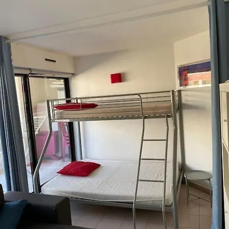 아파트 T2+cabine Dans Au Cap D'agde *