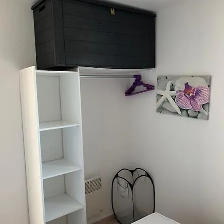 T2+cabine Dans Au Cap D'agde 아파트